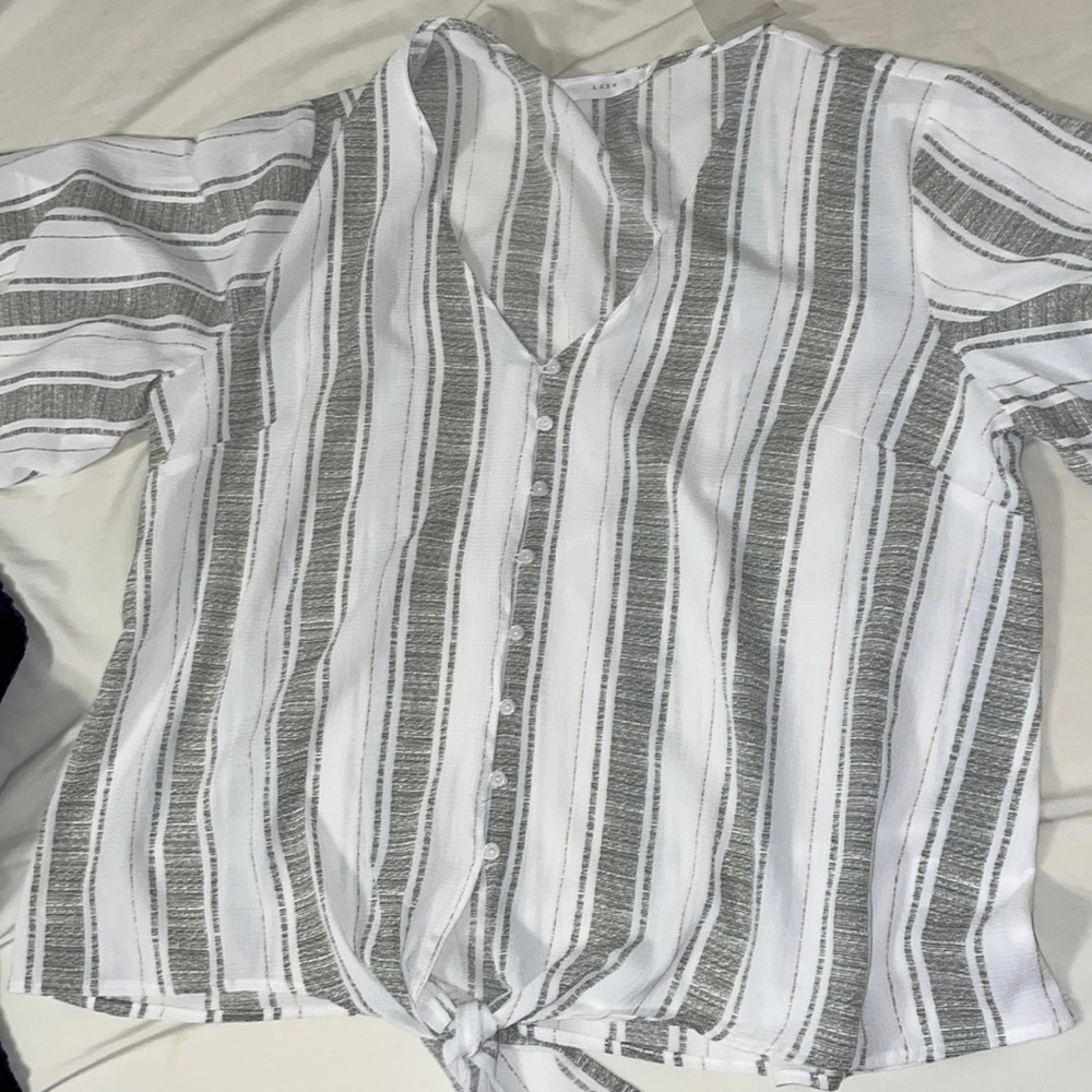 Light tie front blouse